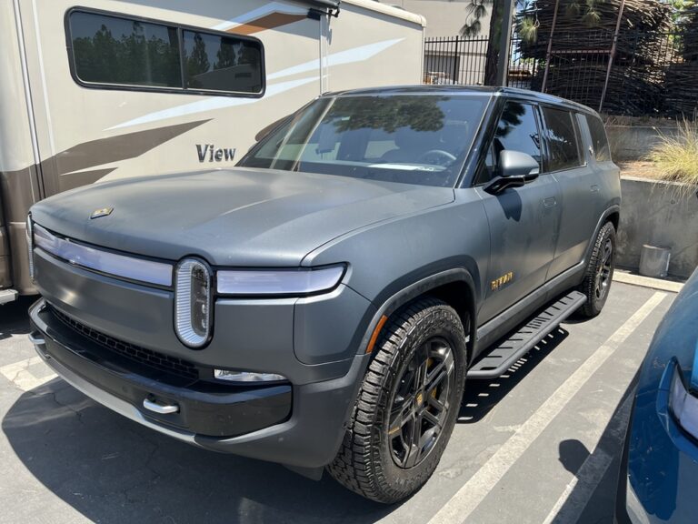 Rivian Service Shop